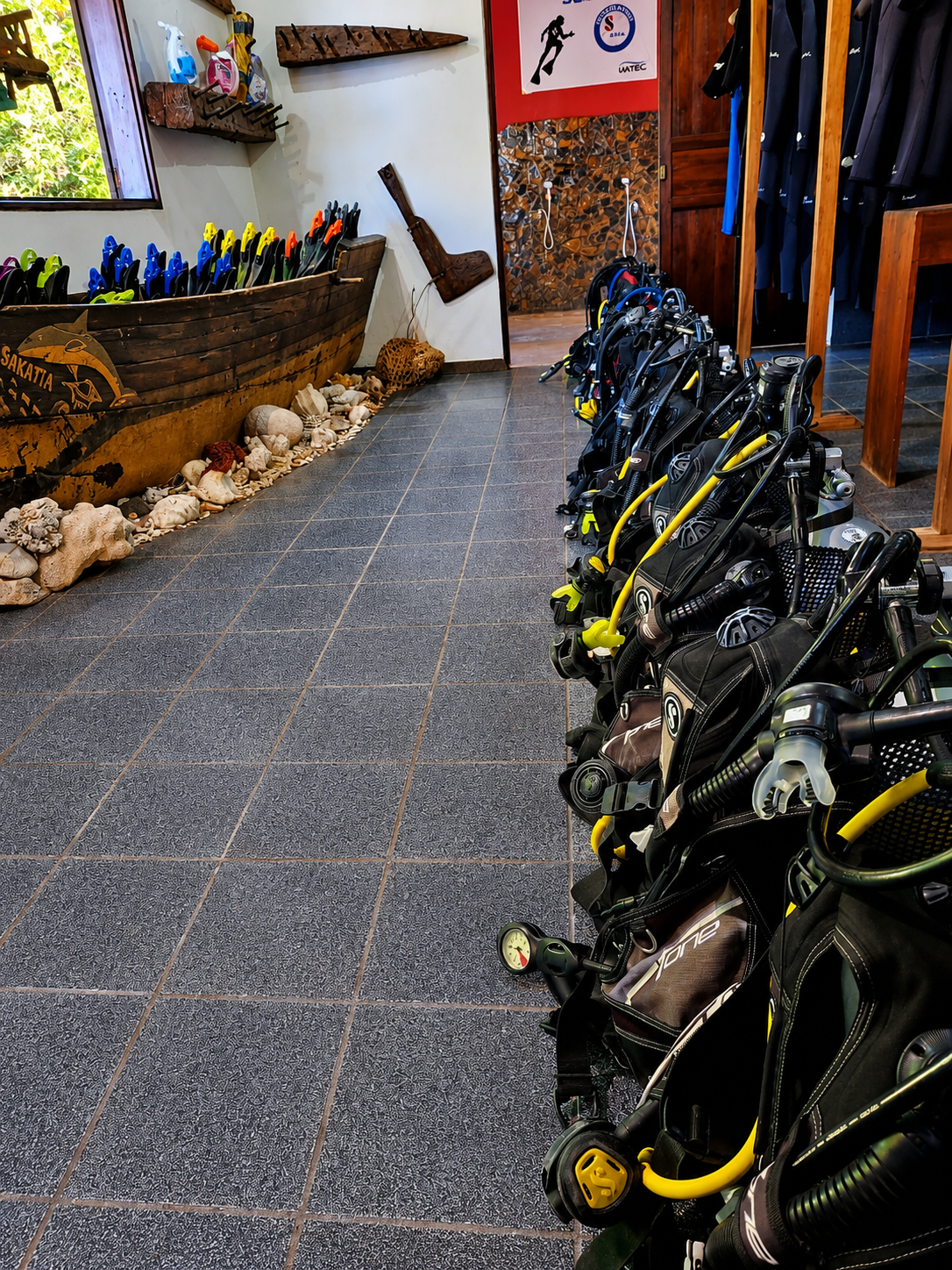 Scuba gear room with vibrant decorations
